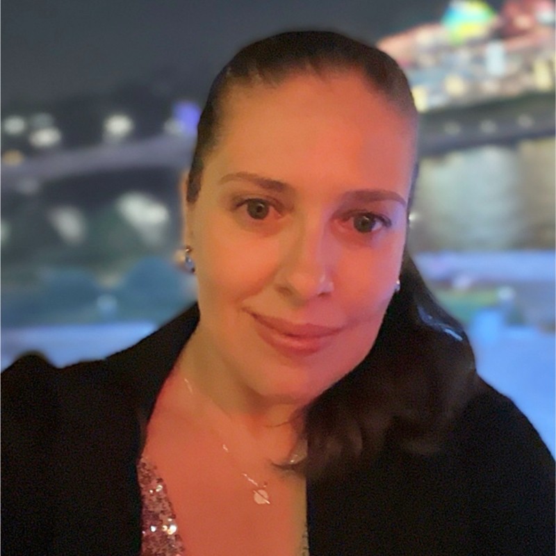 Luciana Serafim, Co-Founder & VP Compliance at MerchantGuard